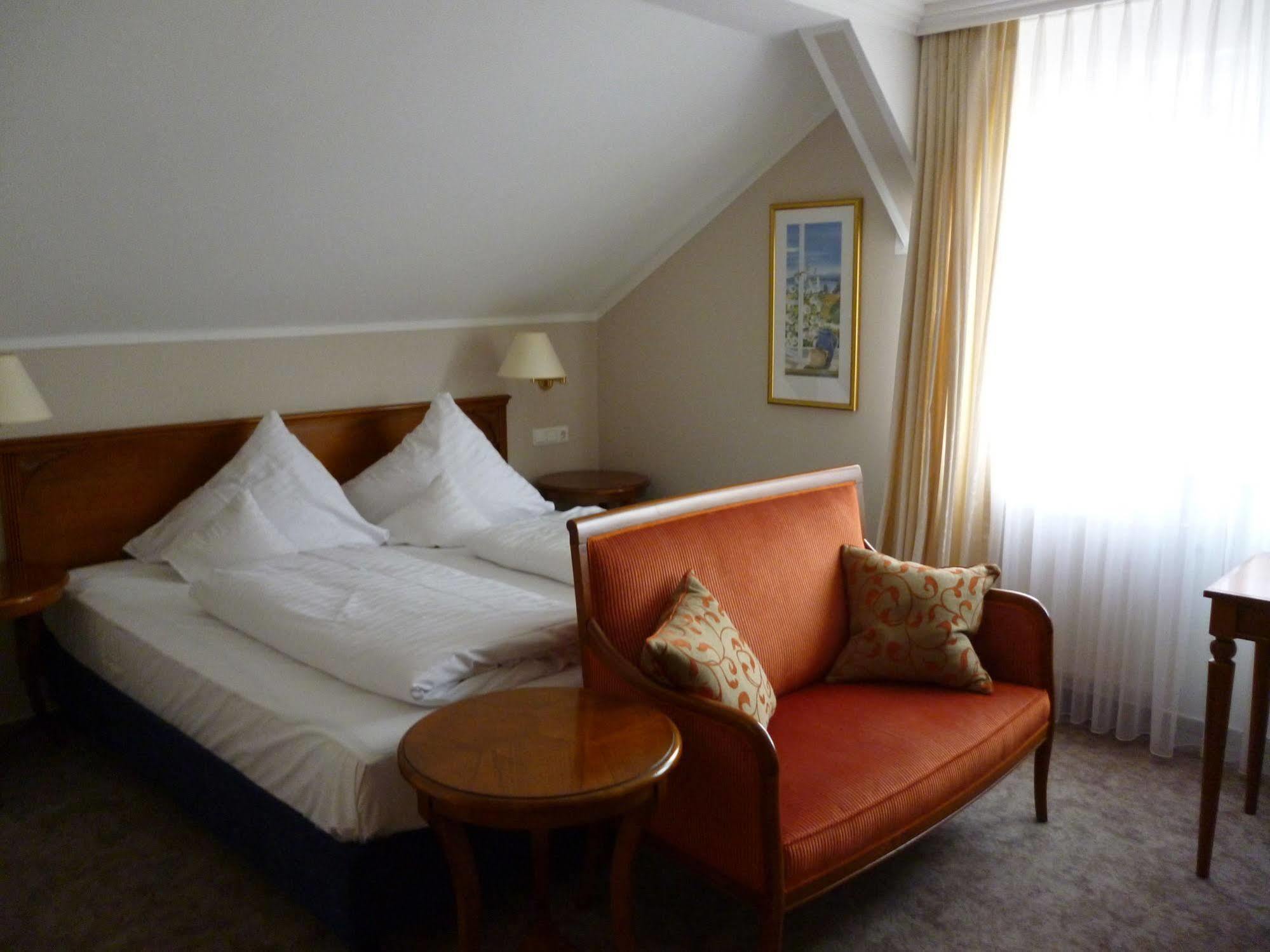 Hotel Goedecke Зарштедт Экстерьер фото